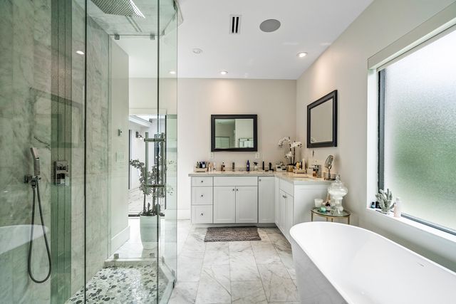 1117 Lake Drive, Delray Beach, FL 33444