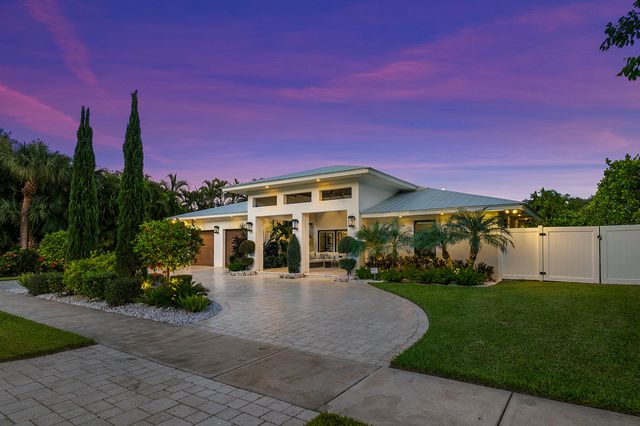 1117 Lake Drive, Delray Beach, FL 33444
