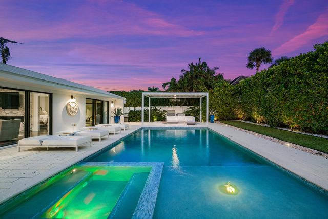 1117 Lake Drive, Delray Beach, FL 33444