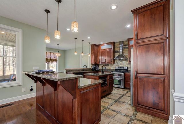 81 Pier Ln Pier Ln, Murray, KY 42071