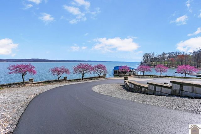 81 Pier Ln Pier Ln, Murray, KY 42071