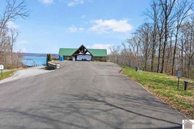 81 Pier Ln Pier Ln, Murray, KY 42071