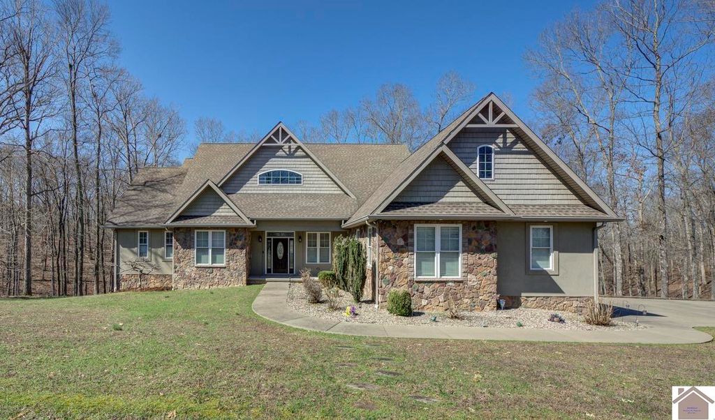 81 Pier Ln Pier Ln, Murray, KY 42071