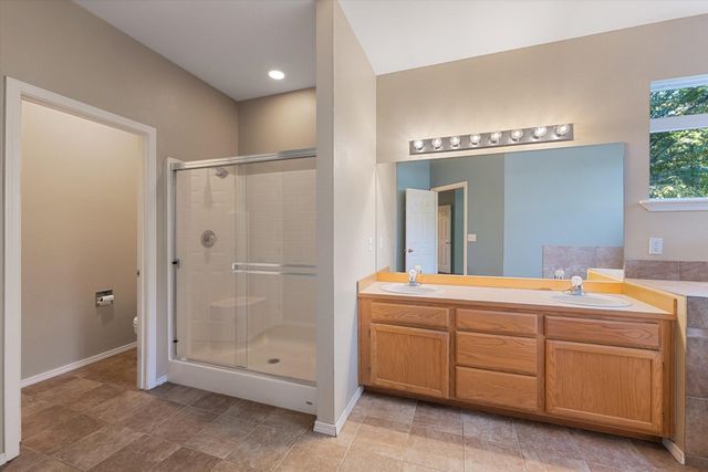 4203 S Tenfel Ln, Spokane, WA 99223