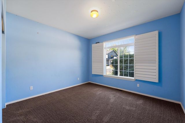 4203 S Tenfel Ln, Spokane, WA 99223