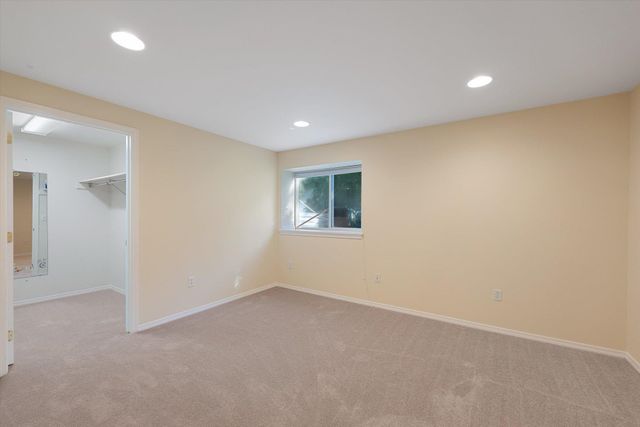 4203 S Tenfel Ln, Spokane, WA 99223