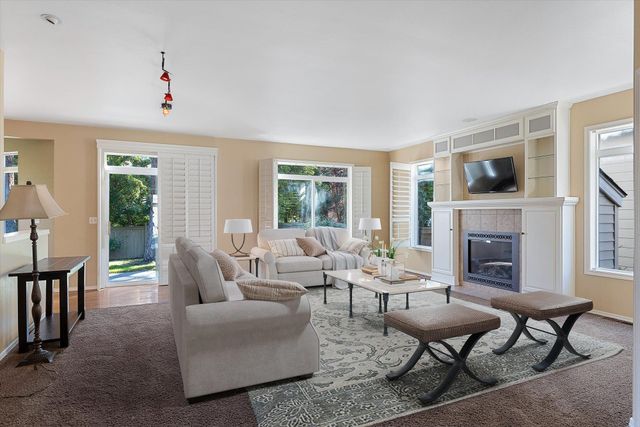 4203 S Tenfel Ln, Spokane, WA 99223