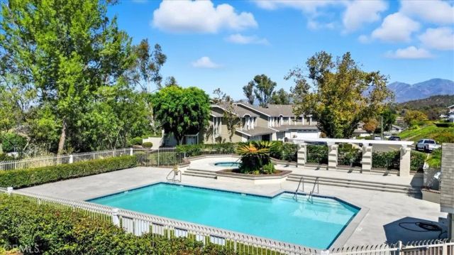 23401 Via Linda C, Mission Viejo, CA 92691