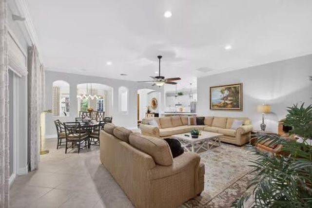 357 Chambord Terrace, Palm Beach Gardens, FL 33410