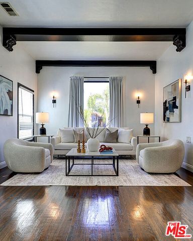 1260 W 81st Street, Los Angeles, CA 90044