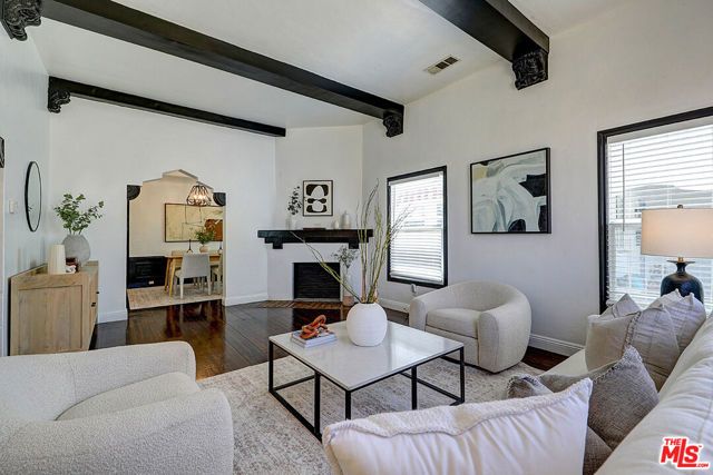1260 W 81st Street, Los Angeles, CA 90044
