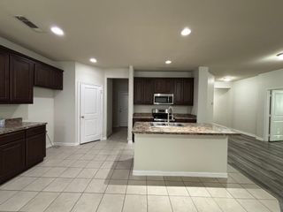 352 Emerald Creek Drive, Fort Worth, TX 76131