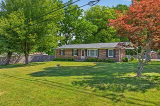 1052 Airport Rd, Livingston, TN 38570