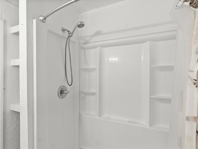 725 N Pine Street, Stratford, OK 74872