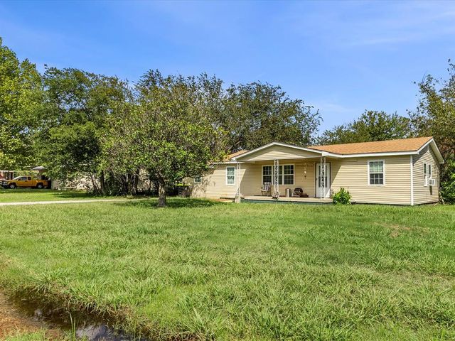 725 N Pine Street, Stratford, OK 74872