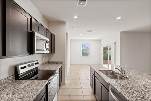 18621 W Hackamore Drive, Wittmann, AZ 85361