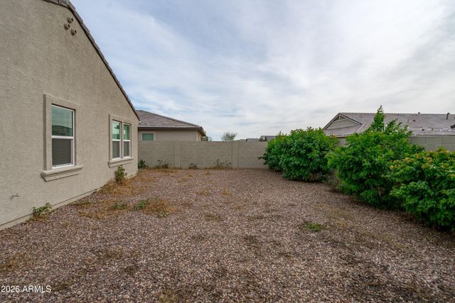 18621 W Hackamore Drive, Wittmann, AZ 85361