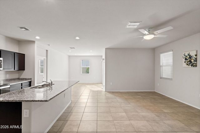 18621 W Hackamore Drive, Wittmann, AZ 85361