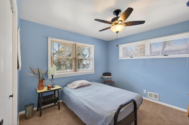 997 Rivercrest Road N, Lakeland, MN 55043