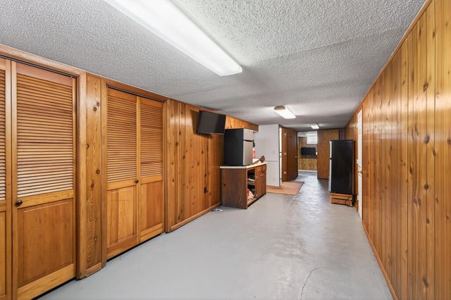 997 Rivercrest Road N, Lakeland, MN 55043