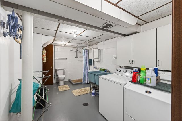 997 Rivercrest Road N, Lakeland, MN 55043