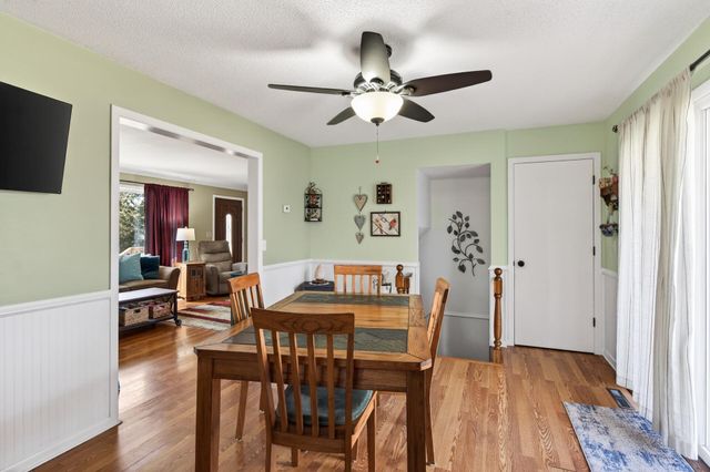 997 Rivercrest Road N, Lakeland, MN 55043