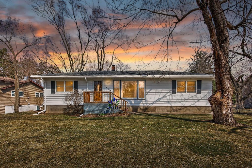 997 Rivercrest Road N, Lakeland, MN 55043