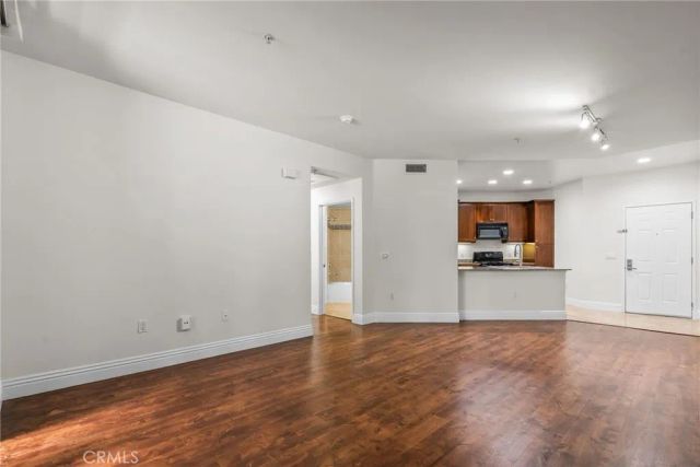 2108 Scholarship, Irvine, CA 92612
