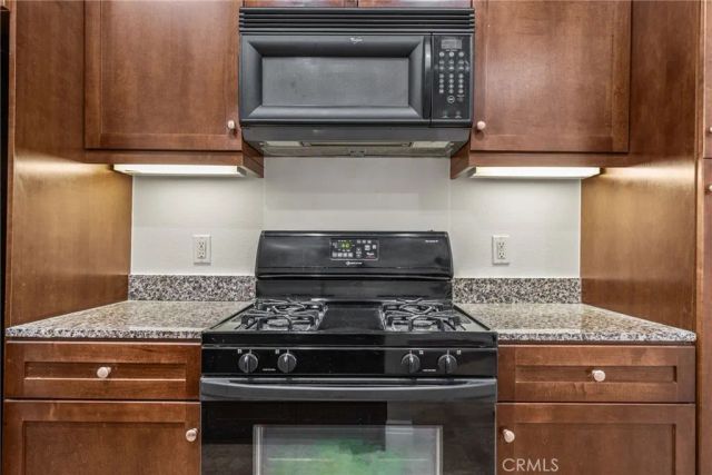 2108 Scholarship, Irvine, CA 92612