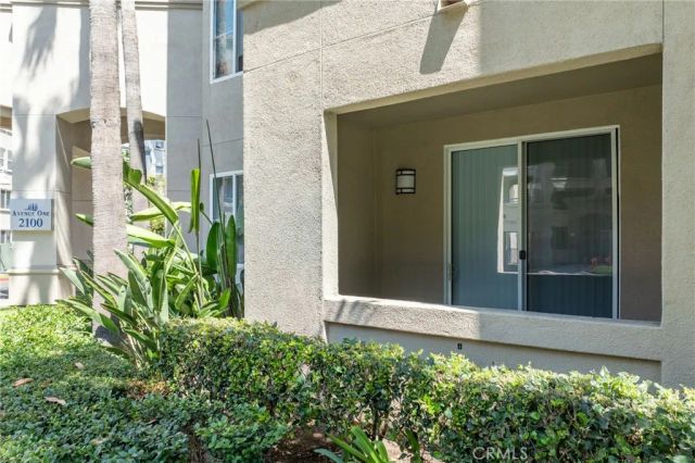 2108 Scholarship, Irvine, CA 92612
