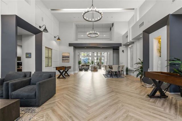 2108 Scholarship, Irvine, CA 92612