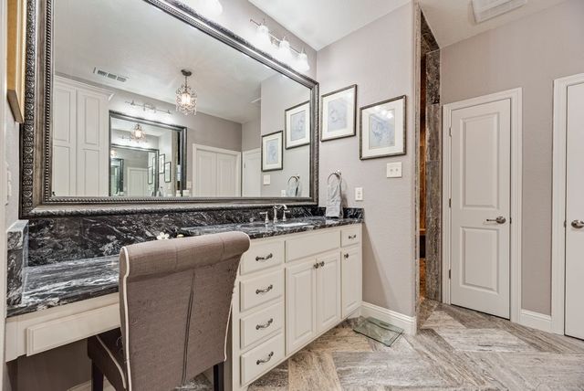 18307 Frankford Lakes Circle, Dallas, TX 75252
