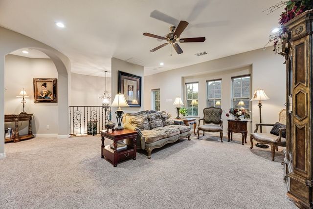 18307 Frankford Lakes Circle, Dallas, TX 75252