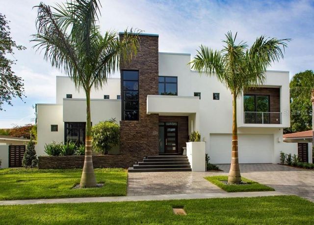 356 BAYVIEW DRIVE NE, St Petersburg, FL 33704