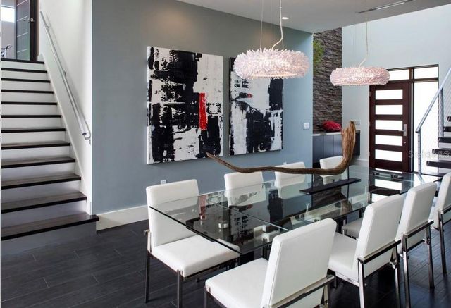 356 BAYVIEW DRIVE NE, St Petersburg, FL 33704