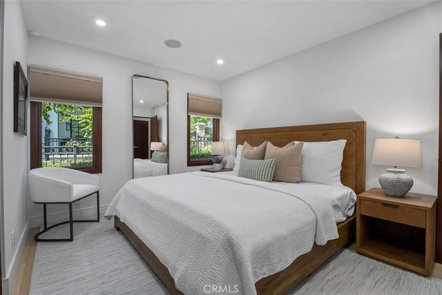 2907 Cliff Drive, Newport Beach, CA 92663