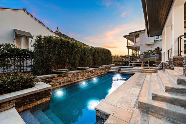 2907 Cliff Drive, Newport Beach, CA 92663