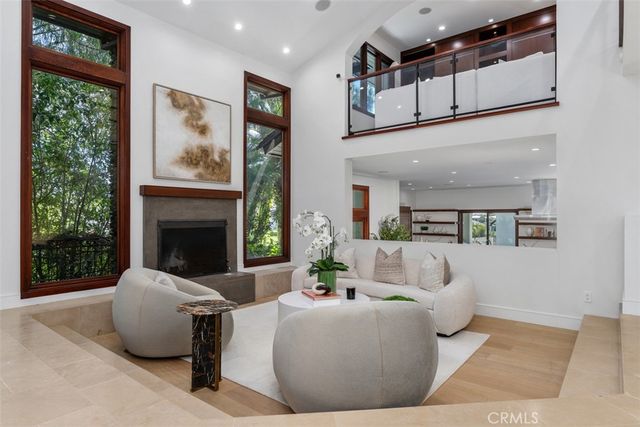 2907 Cliff Drive, Newport Beach, CA 92663