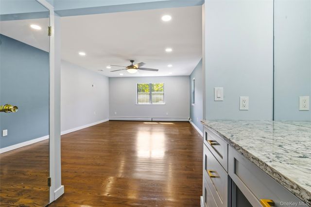 94 Bagatelle Road, Melville, NY 11747