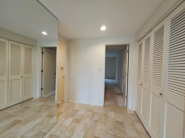 1900 Westchester Rd Apt C, Waterloo, IA 50701