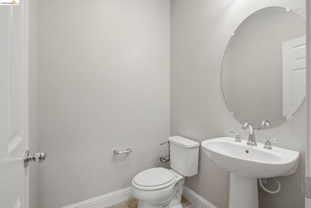 2972 Alves Ranch Rd, Pittsburg, CA 94565