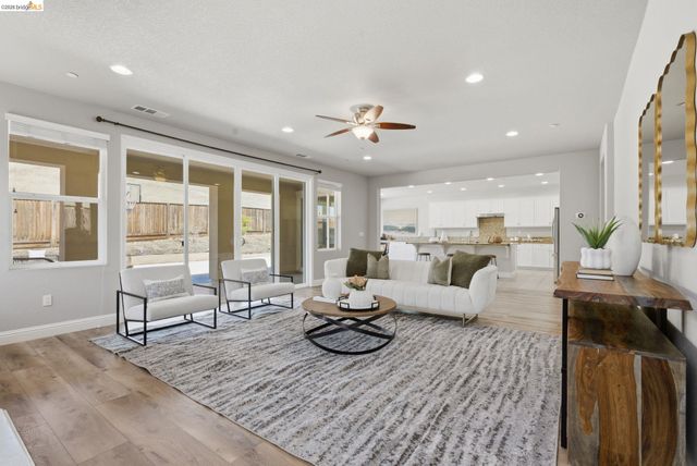 2972 Alves Ranch Rd, Pittsburg, CA 94565