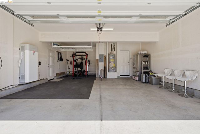 2972 Alves Ranch Rd, Pittsburg, CA 94565