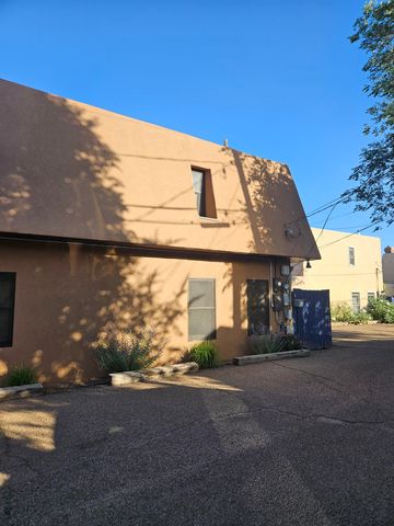 1043 E Don Diego Avenue # E, Santa Fe, NM 87505