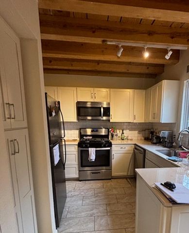 1043 E Don Diego Avenue # E, Santa Fe, NM 87505