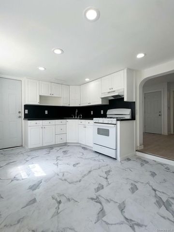 249 N Macquesten Parkway 1, Mount Vernon, NY 10550