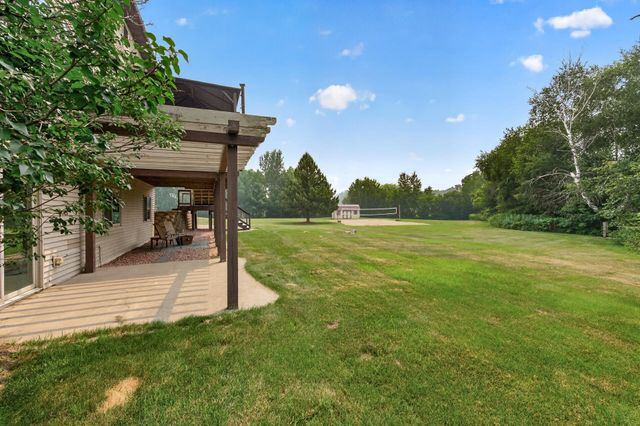 5524 188th Avenue NE, Wyoming, MN 55092