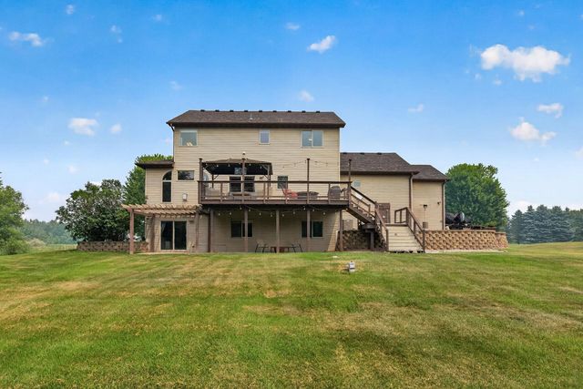 5524 188th Avenue NE, Wyoming, MN 55092