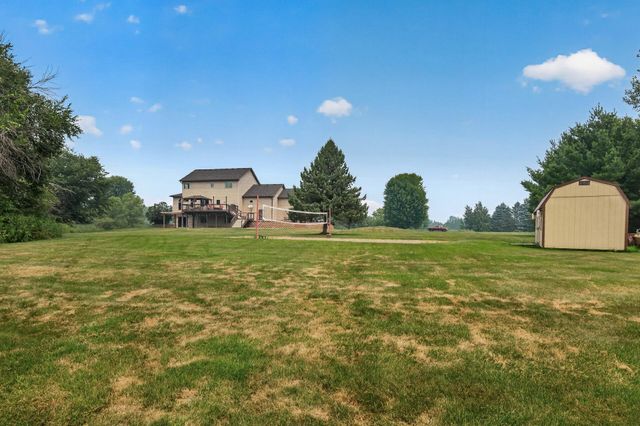 5524 188th Avenue NE, Wyoming, MN 55092