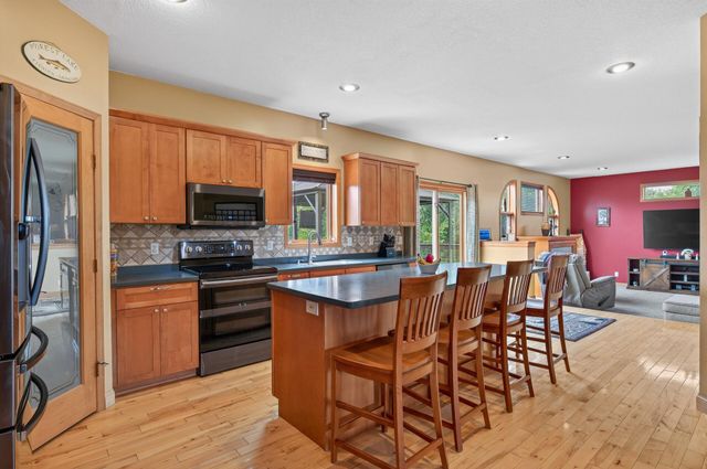 5524 188th Avenue NE, Wyoming, MN 55092